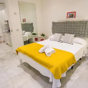 Rentalsevilla Noches En El Guadalquivir Sevilla